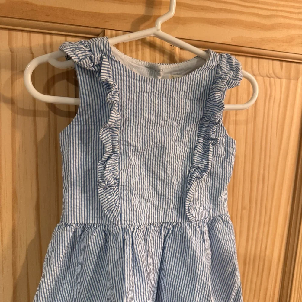 Hope & Henry Girl Blue White Seersucker Ruffle Open Back Organic Cotton Dress 2T